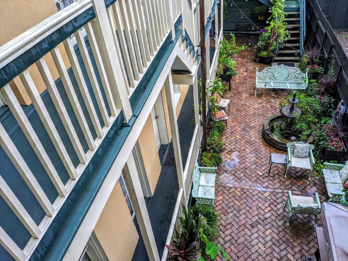 Parisian Courtyard Inn New Orleans Bagian luar foto
