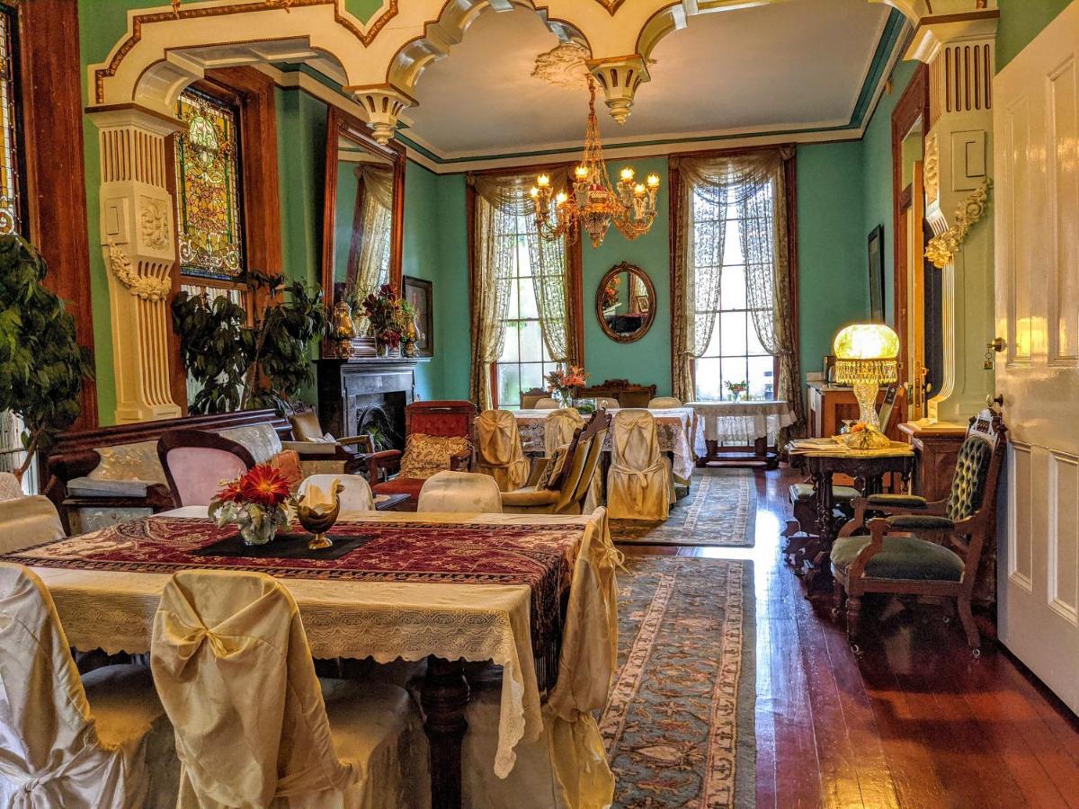 Parisian Courtyard Inn New Orleans Bagian luar foto
