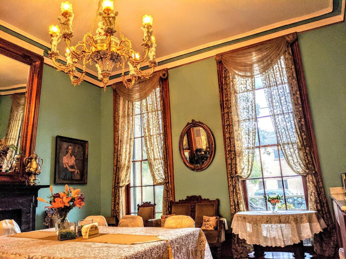 Parisian Courtyard Inn New Orleans Bagian luar foto